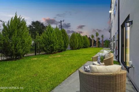 Exterior - 302 Arricola Ave, Saint Augustine, FL 32080 photo 2 of 5