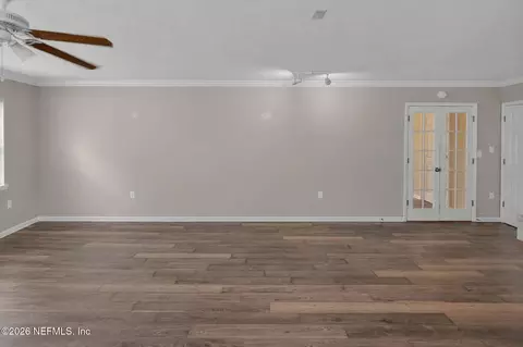 Living - 477 Del Monte Dr, Saint Augustine, FL 32084 photo 11 of 11