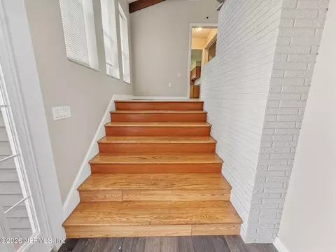 Entry Way - 477 Del Monte Dr, Saint Augustine, FL 32084 photo 3 of 10
