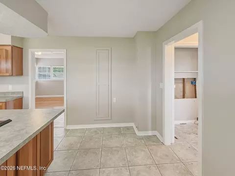 Entry Way - 477 Del Monte Dr, Saint Augustine, FL 32084 photo 4 of 10