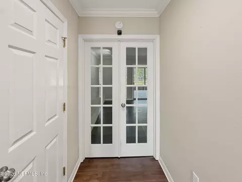 Entry Way - 477 Del Monte Dr, Saint Augustine, FL 32084 photo 10 of 10