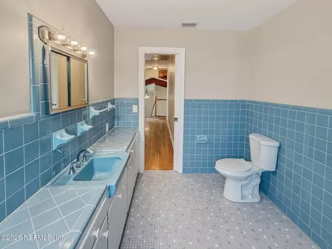 Bath - 477 Del Monte Dr, Saint Augustine, FL 32084 photo 4 of 10