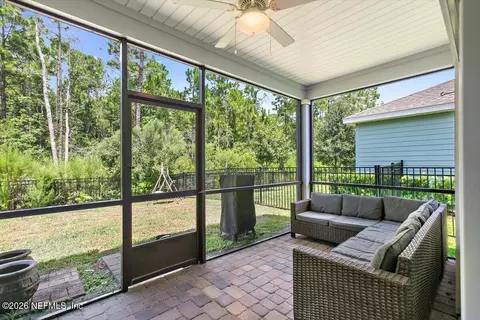 Exterior - 1775 Amberly Dr, Middleburg, FL 32068 photo 1 of 2