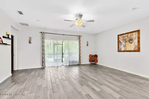 Living - 1775 Amberly Dr, Middleburg, FL 32068 photo 2 of 2