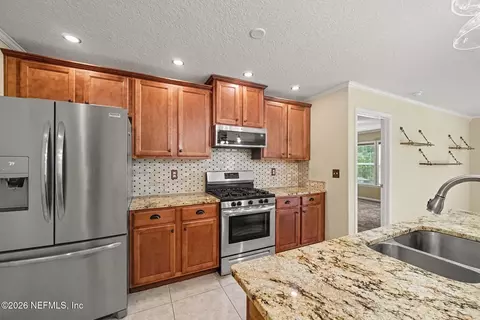 Kitchen - 137 Lakeside Ct, Bunnell, FL 32110 photo 3 of 3