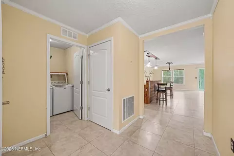 Entry Way - 137 Lakeside Ct, Bunnell, FL 32110 photo 2 of 2