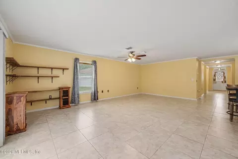 Living - 137 Lakeside Ct, Bunnell, FL 32110 photo 2 of 4
