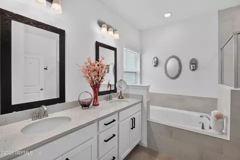 Bath - 27 Blue Cypress Trl, Saint Augustine, FL 32084 photo 2 of 5