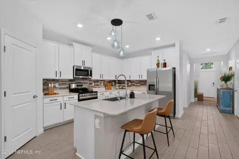 Kitchen - 27 Blue Cypress Trl, Saint Augustine, FL 32084 photo 4 of 5