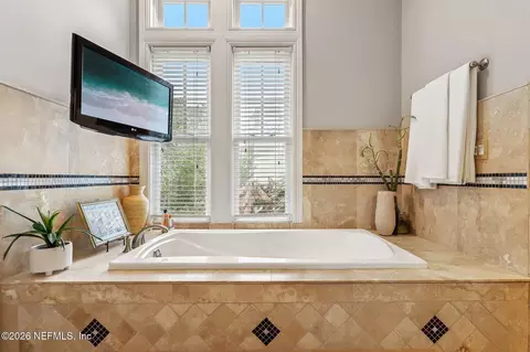 Bath - 309 S Forest Dune Dr, Saint Augustine, FL 32080 photo 3 of 8