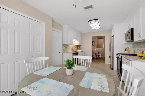 Dining - 639 Aleida Dr, Saint Augustine, FL 32086 photo 6 of 6