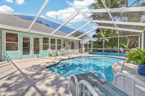 Exterior - 639 Aleida Dr, Saint Augustine, FL 32086 photo 5 of 9
