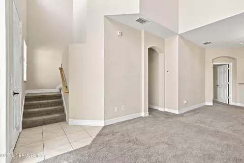 Living - 523 Hedgewood Dr, Saint Augustine, FL 32092 photo 4 of 8