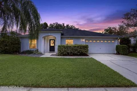12968 Chets Creek Dr N, Jacksonville, FL 32224
