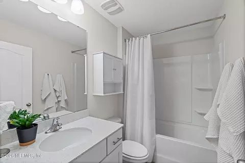Bath - 91 Alagon Way, Saint Augustine, FL 32084 photo 4 of 4
