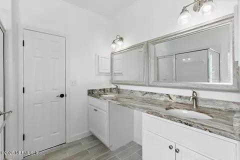 Bath - 360 Summit Dr, Orange Park, FL 32073 photo 2 of 3