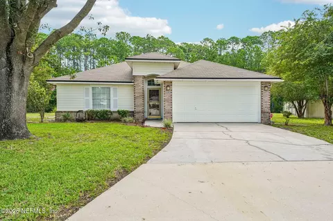 3307 International Village Ct, Jacksonville, FL 32277