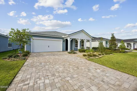 Exterior - 482 Continuum Loop, Yulee, FL 32097 photo 2 of 11