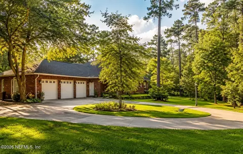 Exterior - 3568 Stratton Rd, Jacksonville, FL 32221 photo 6 of 6