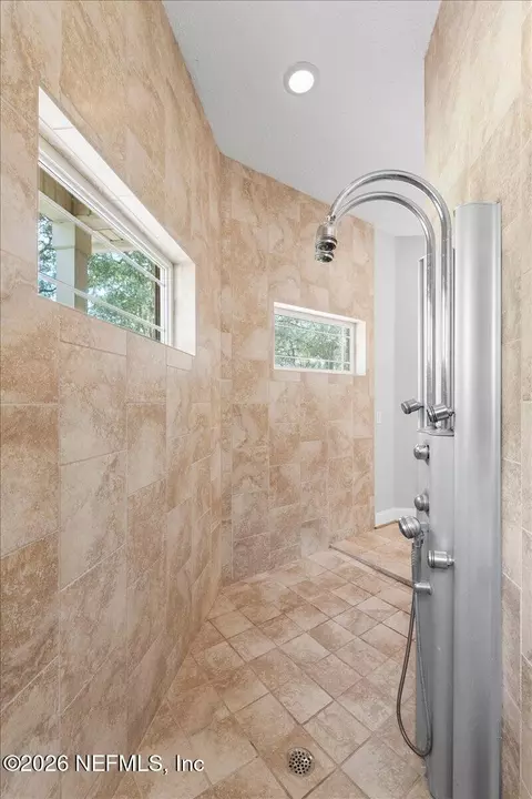 Bath - 3568 Stratton Rd, Jacksonville, FL 32221 photo 8 of 9
