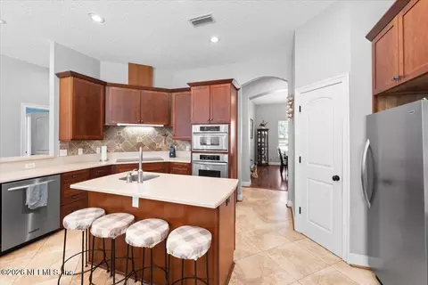 Kitchen - 3568 Stratton Rd, Jacksonville, FL 32221 photo 4 of 8