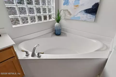 Bath - 7883 Chase Meadows Dr E, Jacksonville, FL 32256 photo 8 of 8