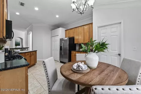 Dining - 7883 Chase Meadows Dr E, Jacksonville, FL 32256 photo 5 of 5
