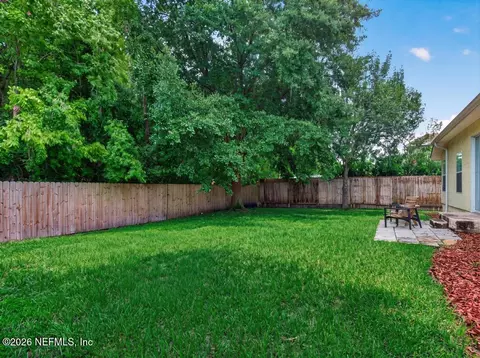 Exterior - 7883 Chase Meadows Dr E, Jacksonville, FL 32256 photo 7 of 9