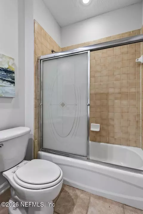 Bath - 7883 Chase Meadows Dr E, Jacksonville, FL 32256 photo 4 of 8