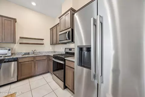 Kitchen - 86226 Mainline Rd, Yulee, FL 32097 photo 3 of 4