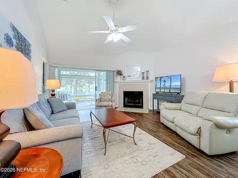 Living - 2367 Old Pine Trl, Fleming Island, FL 32003 photo 1 of 4