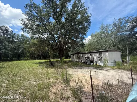 116 Smokey Ave, Interlachen, FL 32148 photo 3
