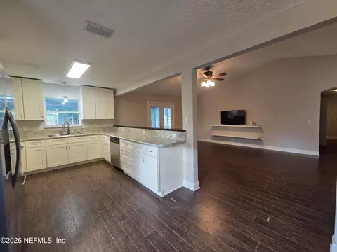 Kitchen - 971 Florida St, Fleming Island, FL 32003 photo 1 of 2