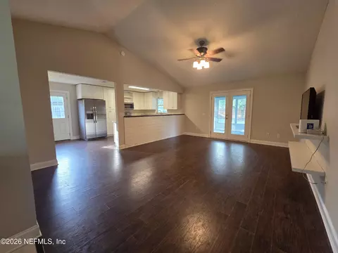 Living - 971 Florida St, Fleming Island, FL 32003 photo 1 of 3