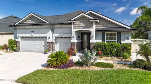 Exterior - 72 Atlanta Dr, Saint Augustine, FL 32092 photo 5 of 10