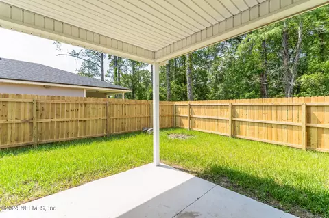 Exterior - 908 W 9th St, Saint Augustine, FL 32084 photo 4 of 5