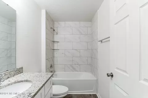 Bath - 908 W 9th St, Saint Augustine, FL 32084 photo 1 of 3