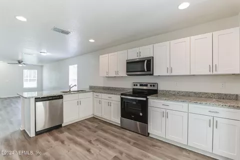 Kitchen - 908 W 9th St, Saint Augustine, FL 32084 photo 1 of 2