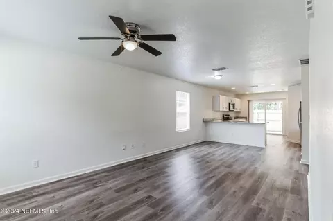 Living - 908 W 9th St, Saint Augustine, FL 32084 photo 2 of 6