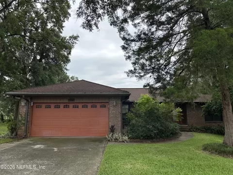 1508 Oak Ridge Dr W, Jacksonville, FL 32225