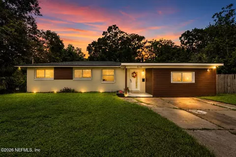 4224 Barmer Dr, Jacksonville, FL 32210
