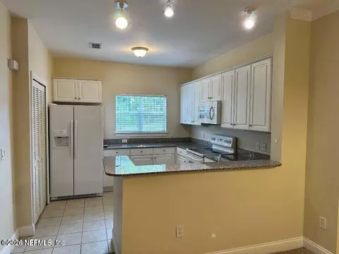 Kitchen - 310 Ryder Cup Cir #101, Saint Augustine, FL 32092 photo 1 of 1