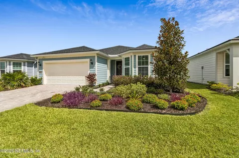 Exterior - 517 Continuum Loop, Yulee, FL 32097 photo 2 of 23