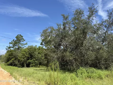 116 Lima St, Interlachen, FL 32148 photo 11