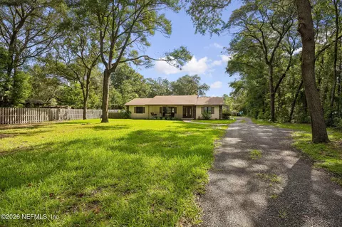 Exterior - 85456 Miner Rd, Yulee, FL 32097 photo 1 of 11