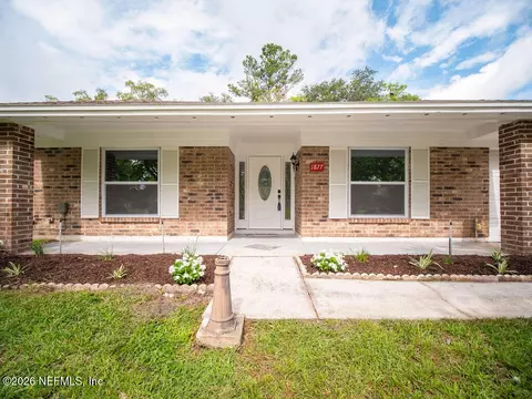 Exterior - 1877 Aba Dr, Orange Park, FL 32073 photo 2 of 9