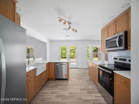 Kitchen - 1877 Aba Dr, Orange Park, FL 32073 photo 1 of 6