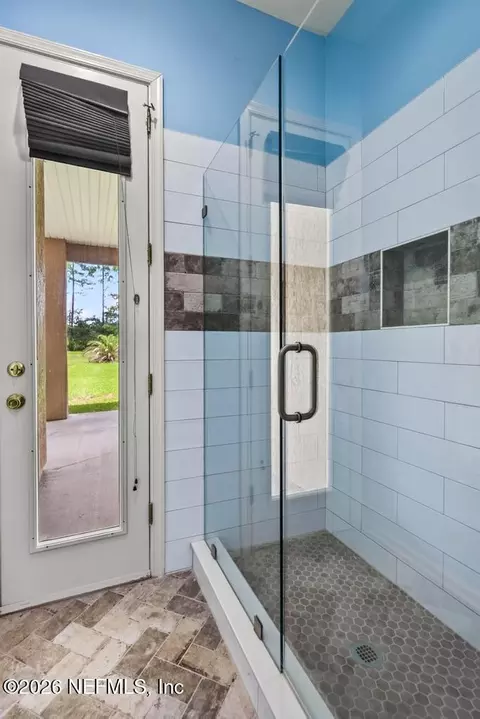 Bath - 55534 Deer Run Rd, Callahan, FL 32011 photo 7 of 14