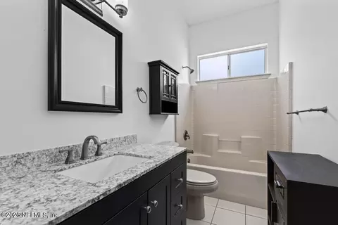 Bath - 55534 Deer Run Rd, Callahan, FL 32011 photo 1 of 14