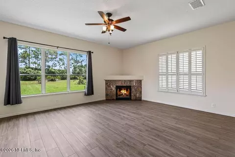 Living - 55534 Deer Run Rd, Callahan, FL 32011 photo 6 of 23